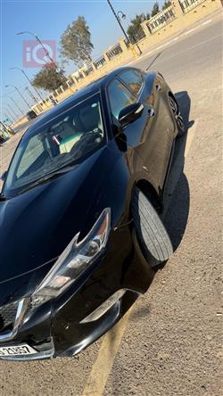 Nissan Maxima
